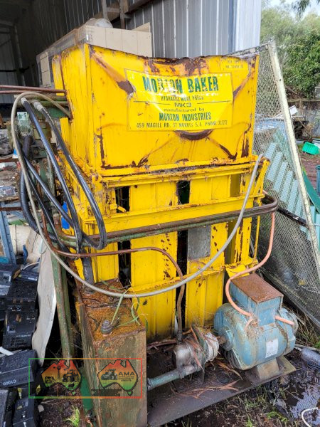 Morton Barker Hydraulic Wool Press