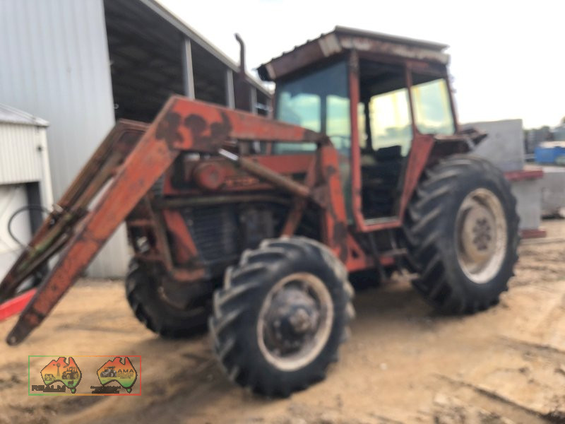 Zetor 8045 Tractor with FEL - photo 2
