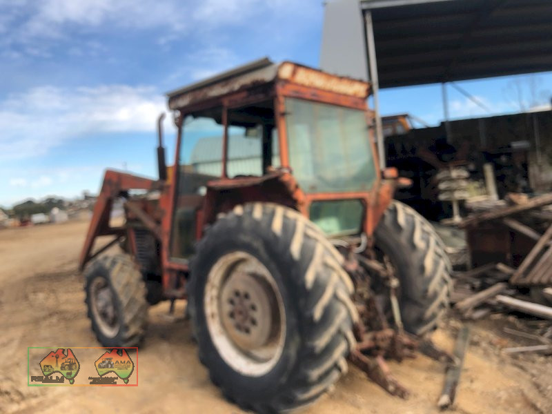 Zetor 8045 Tractor with FEL - photo 4