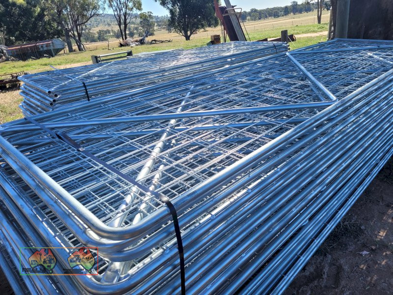 2x New 12ft 'N' Stay Farm Gate ($/gate) - photo 6