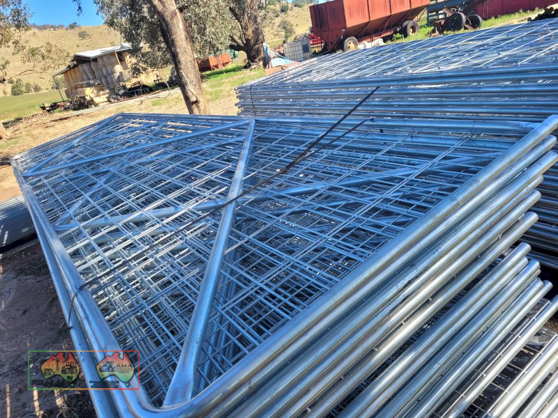 2x New 12ft 'N' Stay Farm Gate ($/gate) - photo 5