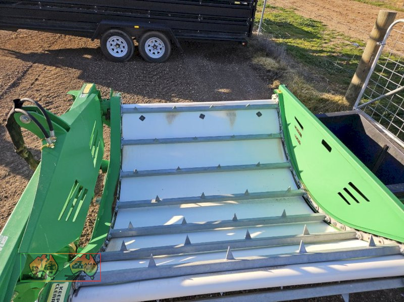 Hustler Unrolla LX105 Mounted Bale Feeder - photo 5