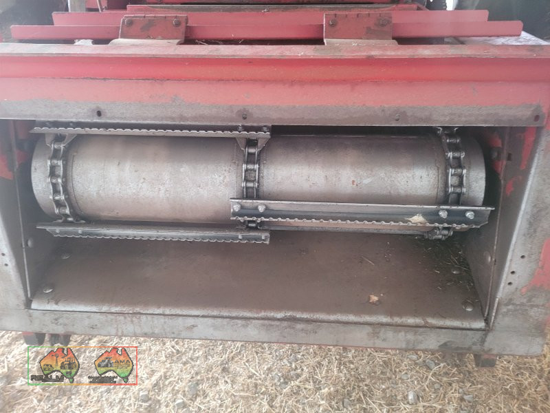 1996 IH-2188 Axial Flow Header - photo 11