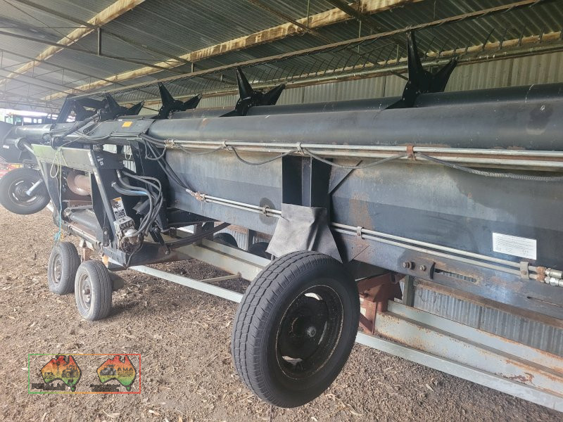 1996 IH-2188 Axial Flow Header - photo 23