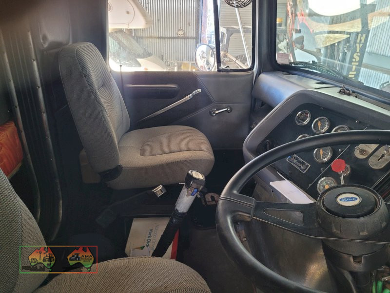 1989 Ford LTS-9000 Louisville (Kyabram) - photo 12