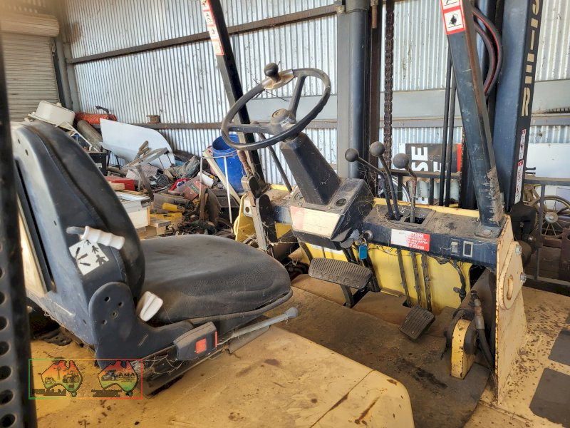 4 Ton Hyster Fork Lift  (Kyabram Vic) - photo 9