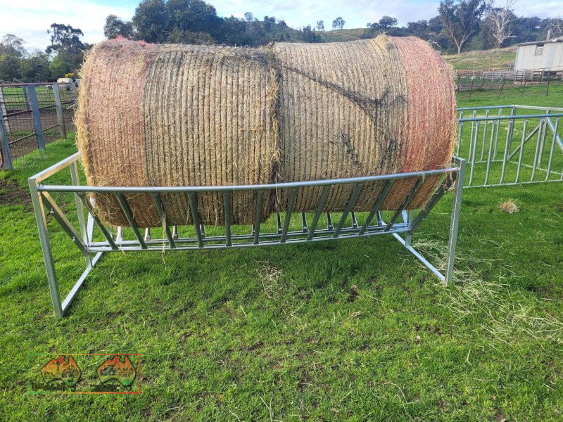 New Galv Sheep/Cattle Hay Feeder Rack - photo 8