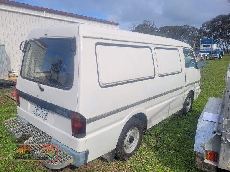 1999 Mazda E2000 Econovan (Kyabram Vic)