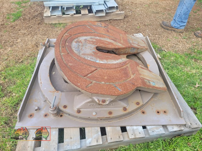 Holland Hitch Ballrace Turntable (Kyabram Vic)