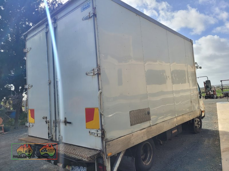 2008 Hino 300 Van Truck (Kyabram Vic) - photo 5