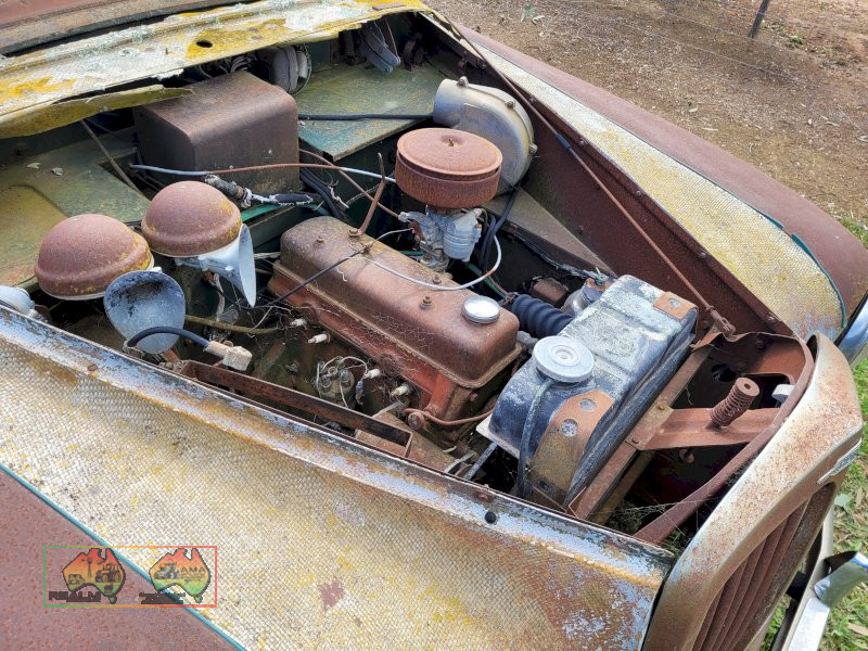 Singer Hunter Sedan (Kyabram Vic) - photo 9