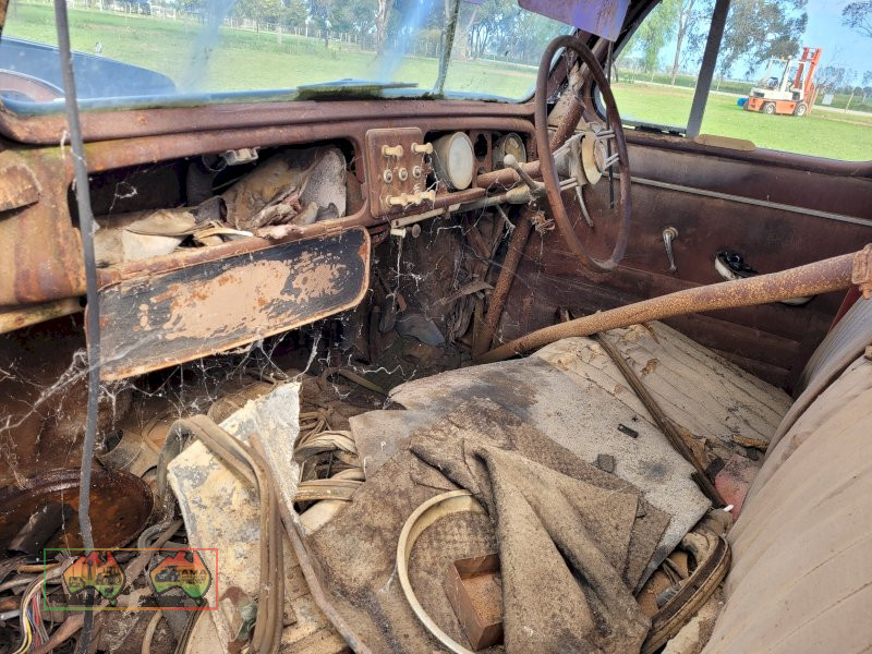 Singer Hunter Sedan (Kyabram Vic) - photo 10