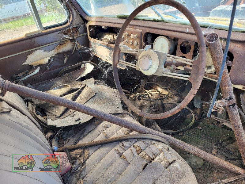 Singer Hunter Sedan (Kyabram Vic) - photo 11