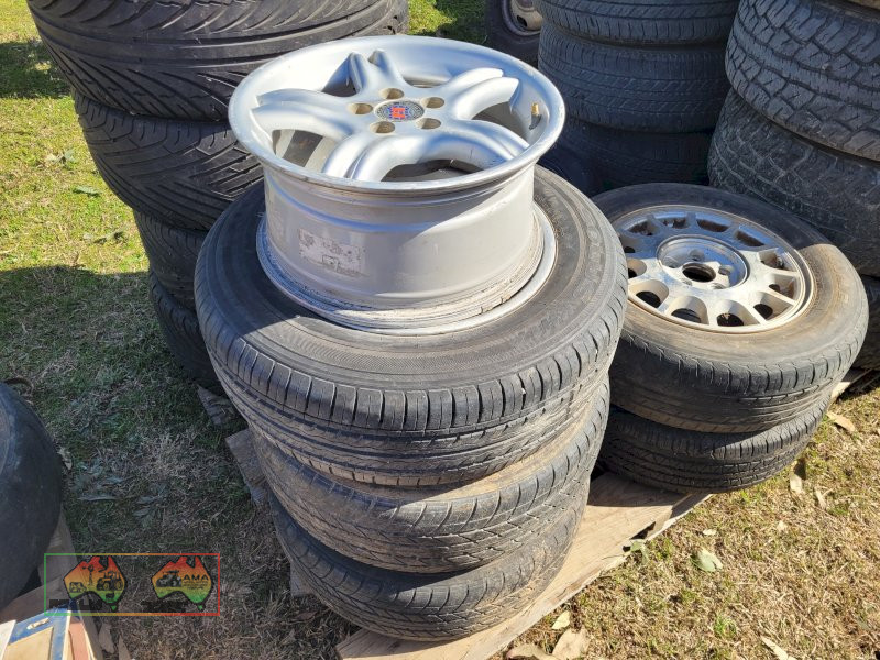 4x Auscar Alloy Rims (Kyabram Vic)