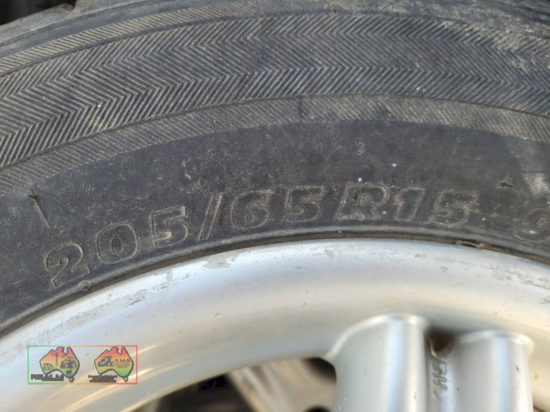 4x Auscar Alloy Rims (Kyabram Vic) - photo 7
