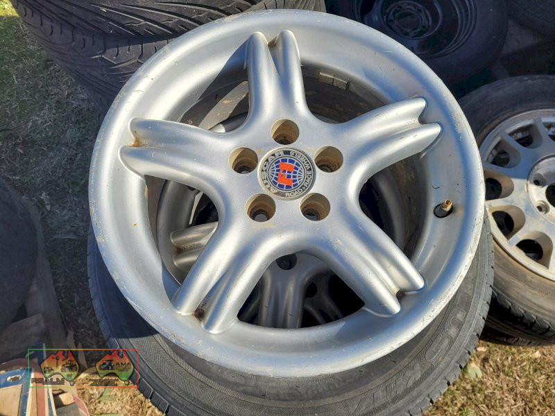 4x Auscar Alloy Rims (Kyabram Vic) - photo 3
