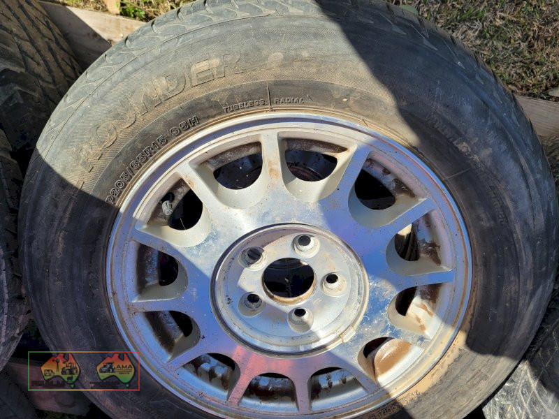 2x Alloy Rims & Good Tyres (Kyabram Vic)
