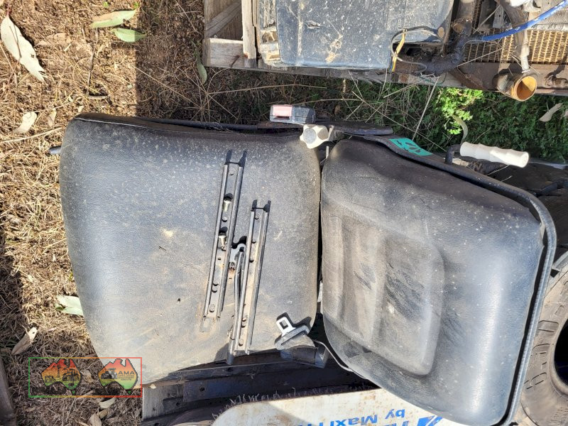 Re-covered Forklift Seat  (Kyabram Vic.) - photo 2