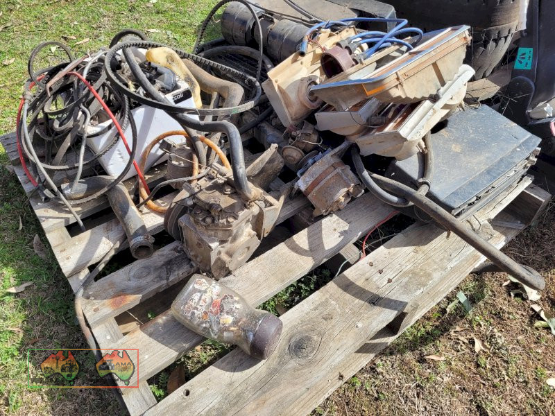 Assorted Valiant ZH Parts (Kyabram Vic.) - photo 4