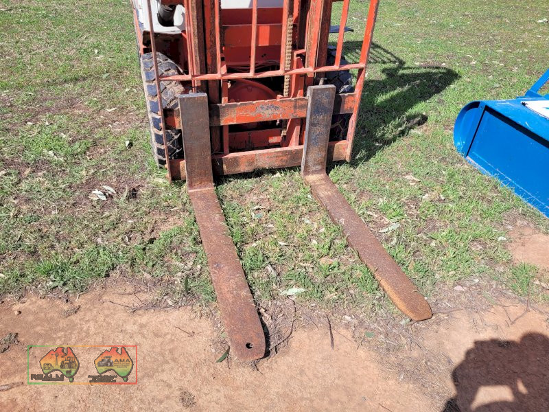 Nissan 20 Forklift  (Kyabram Vic.) - photo 7