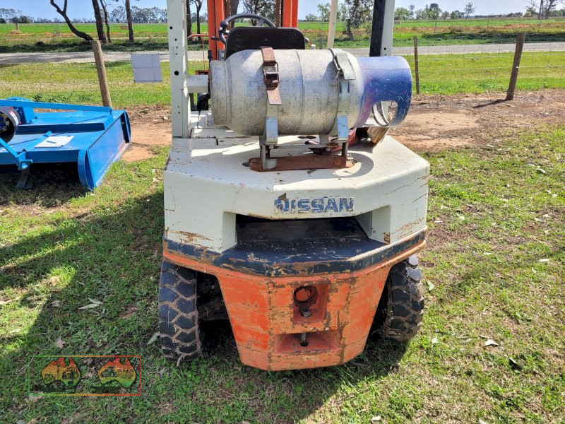 Nissan 20 Forklift  (Kyabram Vic.) - photo 3