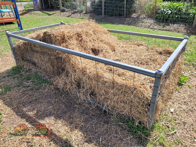 Hay Rack/Pen (Kyabram Vic.) - photo 2