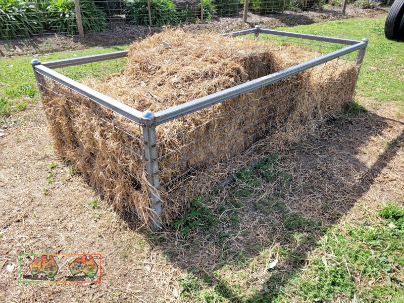 Hay Rack/Pen (Kyabram Vic.)