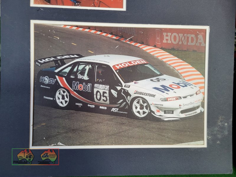 Peter Brock "King of the Mountain" Memorabilia and light  (Kyabram Vic.) - photo 2