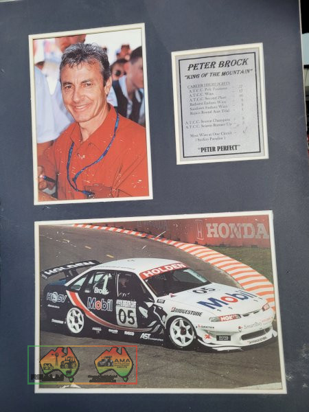 Peter Brock "King of the Mountain" Memorabilia and light  (Kyabram Vic.) - photo 4
