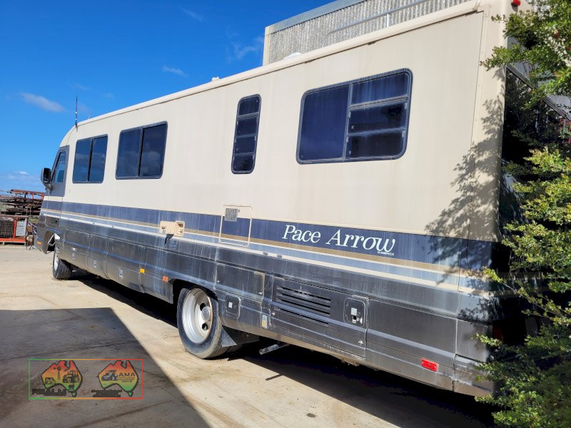 Fleetwood 'Pace Arrow' Motorhome (Kyabram Vic.) - photo 4