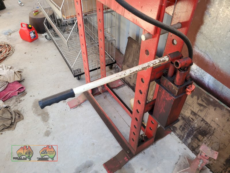 30 Ton Hyd. Workshop Press (Kyabram Vic.) - photo 5