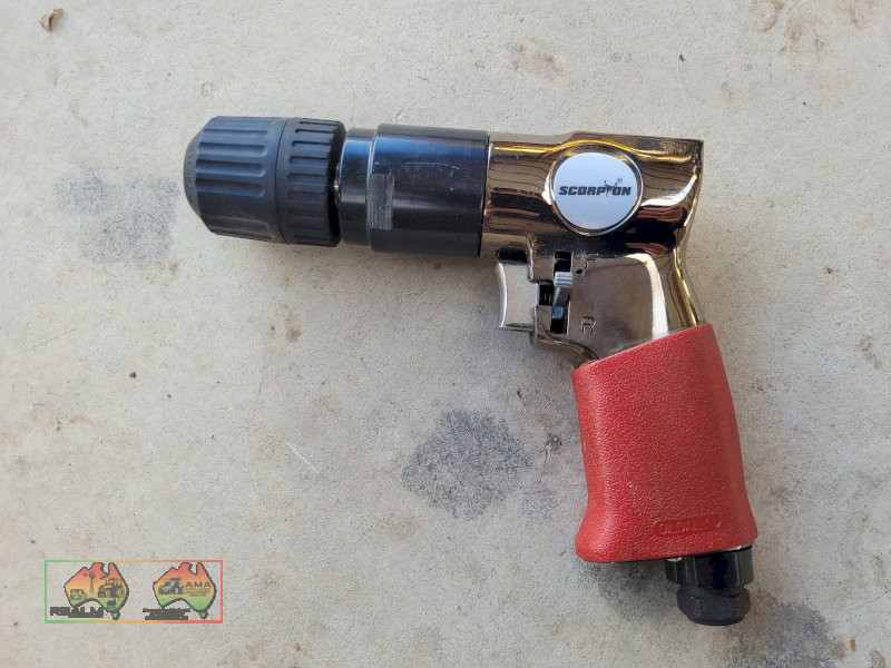 New Scorpion Pneumatic Drill & Blue Jockey Wheel