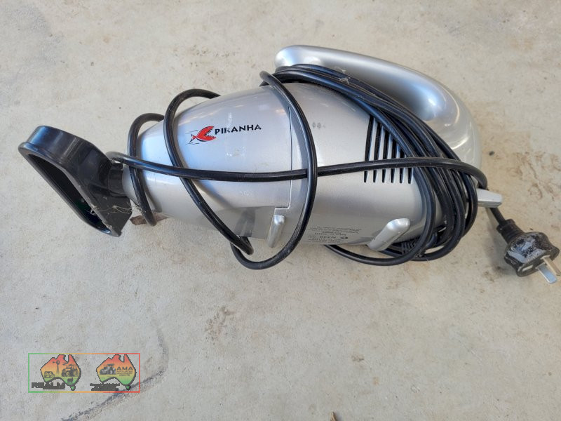 Piranha 240v Electric Car Vac (Kyabram Vic.) - photo 2