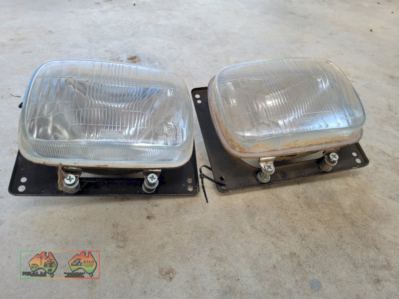 2x Headlights on Mounting Brackets (Kyabram Vic.)