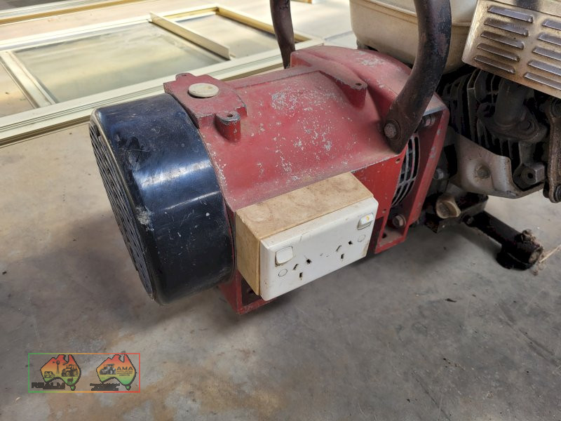 2Kva Honda Powerlite Generator (Kyabram Vic.) - photo 3