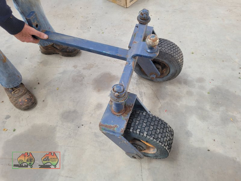 Hand Dolly with Tow Ball (Kyabram Vic.)