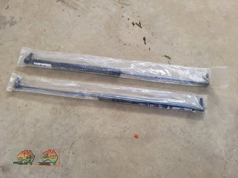 2x New Gas Struts (Kyabram Vic.) - photo 2