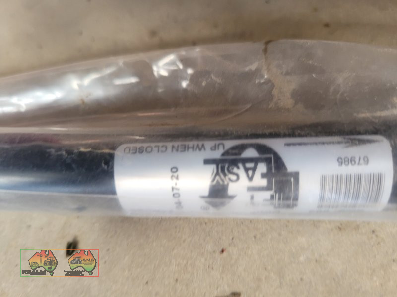 2x New Gas Struts (Kyabram Vic.) - photo 4