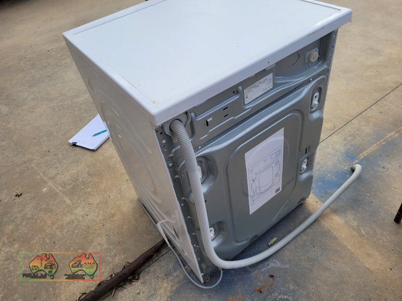Bosch Front Load Washing Machine (Kyabram Vic.) - photo 6