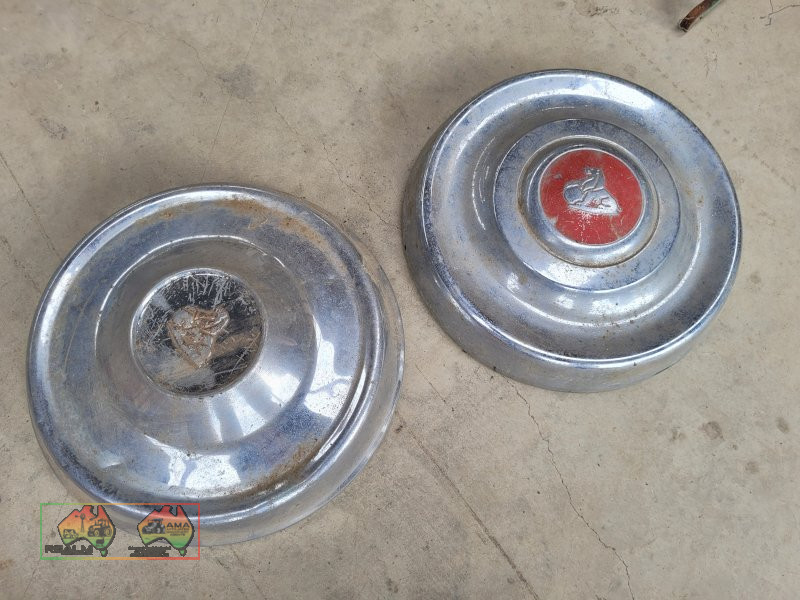 2x Holden Hub Caps (Kyabram Vic.) - photo 2