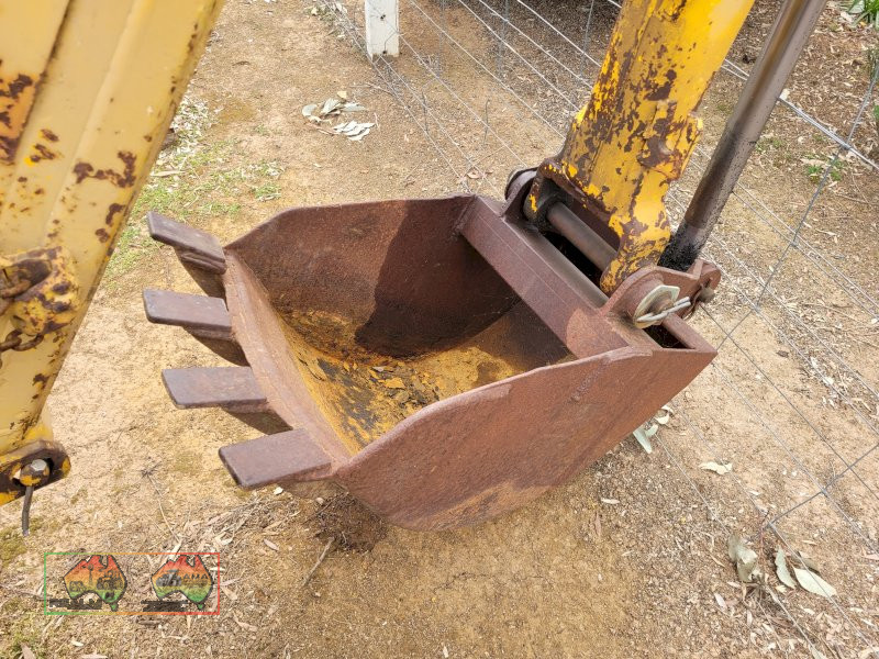 MF 50 Industrial Loader and Backhoe (Kyabram Vic.) - photo 11