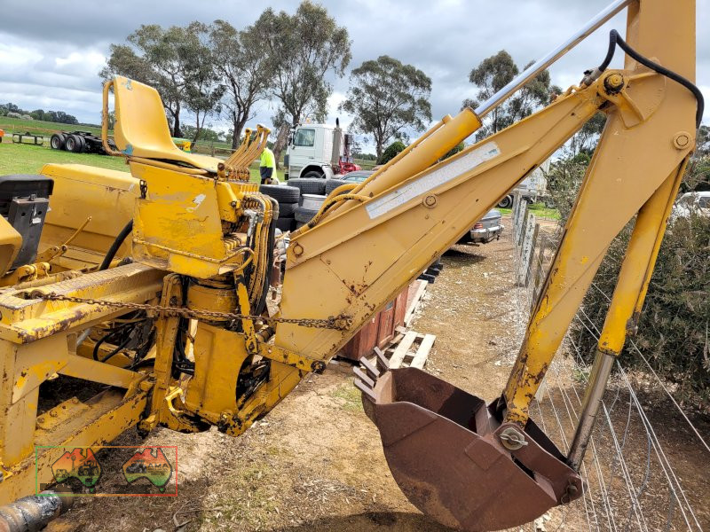 MF 50 Industrial Loader and Backhoe (Kyabram Vic.) - photo 10
