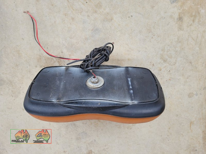 12v Twin Flashing Light Set (Kyabram Vic.) - photo 3