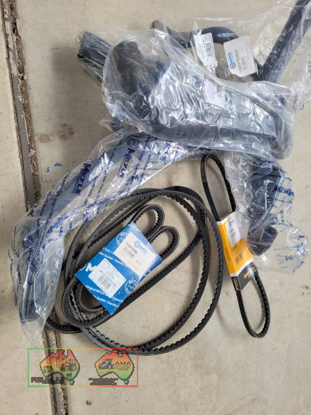 BMW 3.5Ltr Fan Belts & Radiator Hoses - photo 3