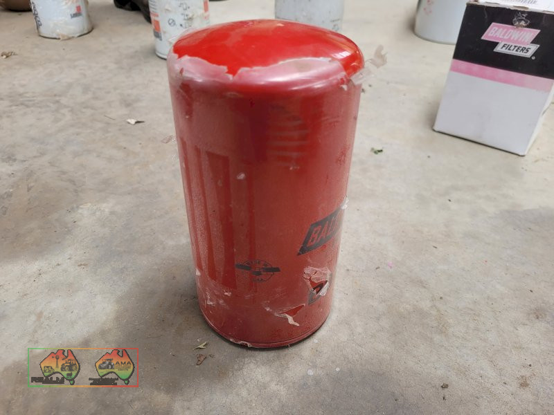 Baldwin B975 Oil Filter - photo 1