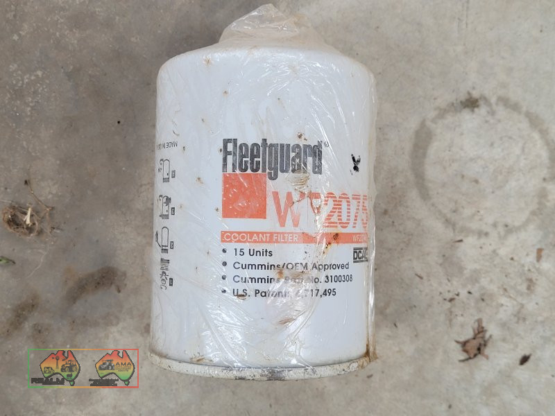 Fleetguard Water Coolant Filter - WF2075 - photo 1