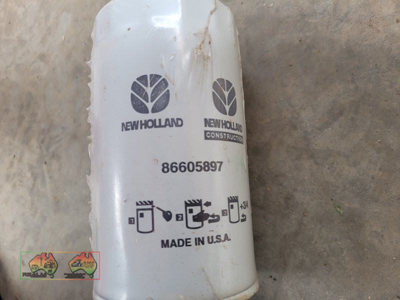 New Holland 86605897 Oil Filter - photo 2