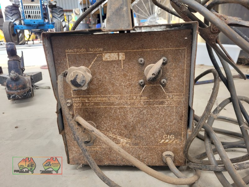 CIG Easy Welder 120 Amp  (Kyabram Vic.) - photo 4
