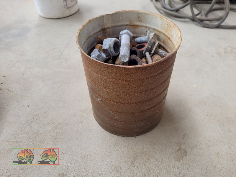 Tin of Assorted Bolts (Kyabram Vic.) - photo 3