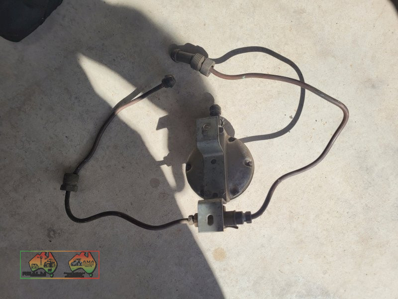 Domestic Gas Bottle Regulator (Kyabram Vic.) - photo 2